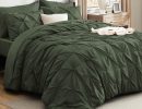Bedsure Queen Pintuck Bed-in-a-Bag- Olive Green Pinch Pleat Comforter with Sheets, Pillowcases & Shams